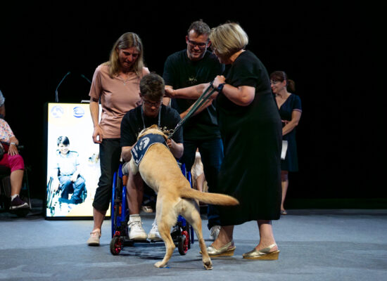 2BS - CEVA - CEREMONIE HANDICHIENS - EXPORT RAPIDE --55
