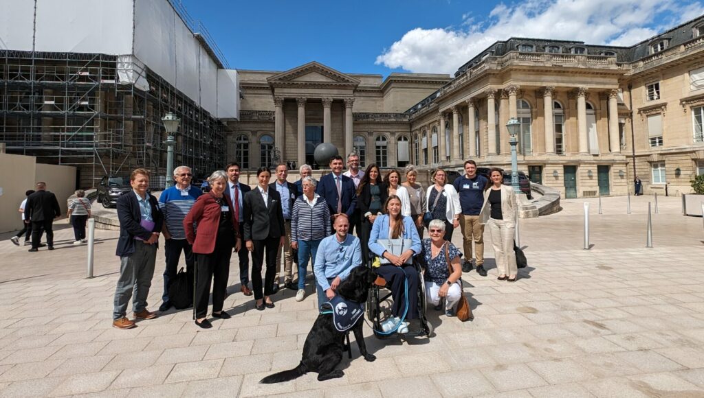 HANDI’CHIENS engagée pour une loi encadrant la médiation animale – Assemblée nationale