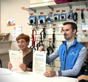Signature convention SPA Montpellier x HANDI'CHIENS